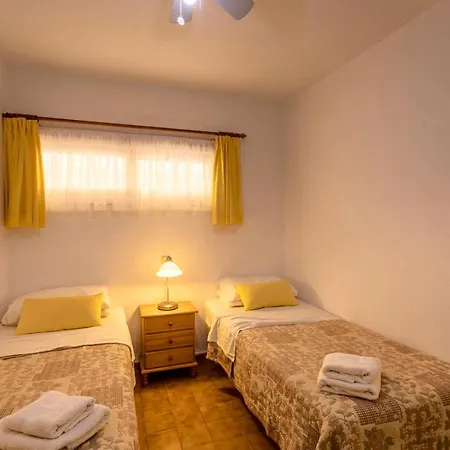 Ground Floor 1 Bedroom Apt Apartment